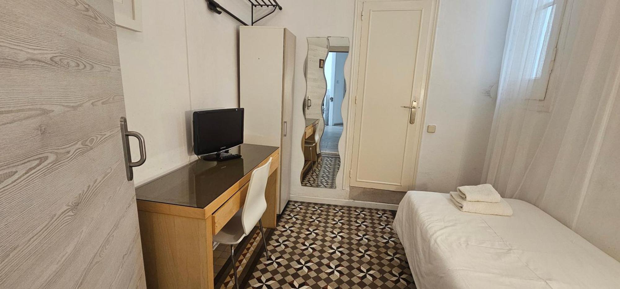 Hostal Eixample Барселона Екстер'єр фото