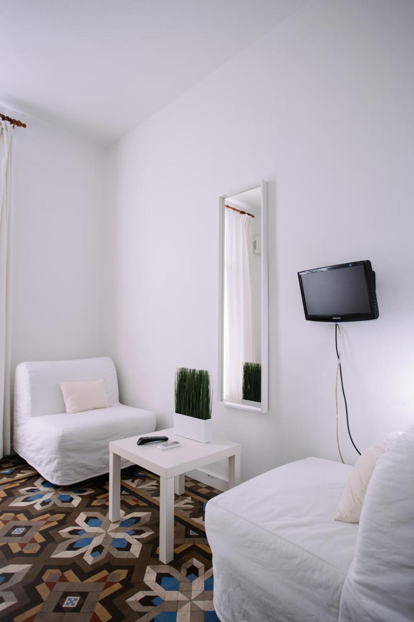 Hostal Eixample Барселона Екстер'єр фото